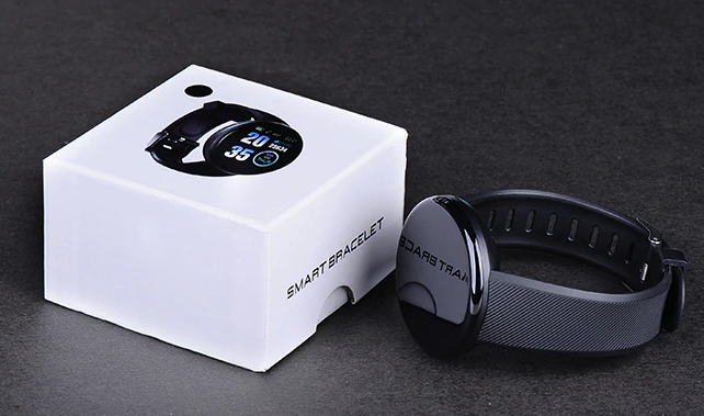 D18 smart fitness watch sale